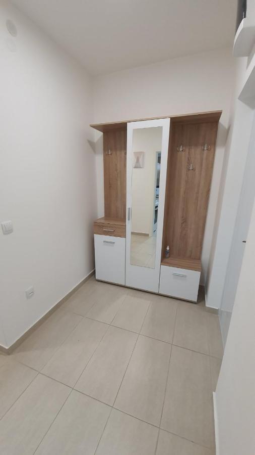 Apartman 8 Vrdnik Eksteriør bilde