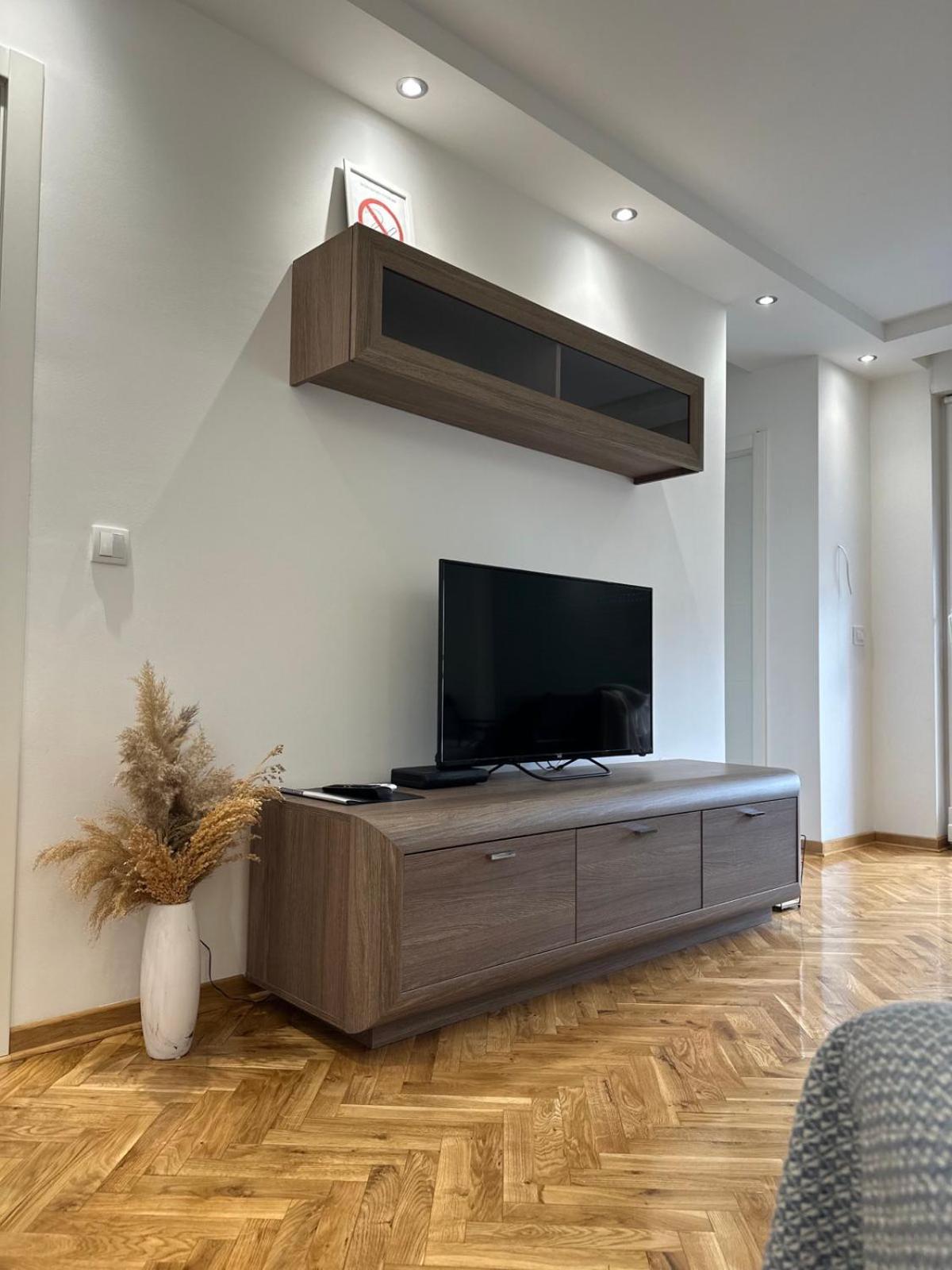 Apartman 8 Vrdnik Eksteriør bilde